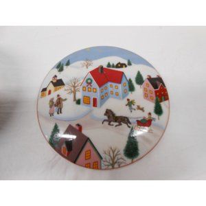 Mikasa Holiday Village Christmas Candy Dish with lid Trinket Box UTO70/683 Japan